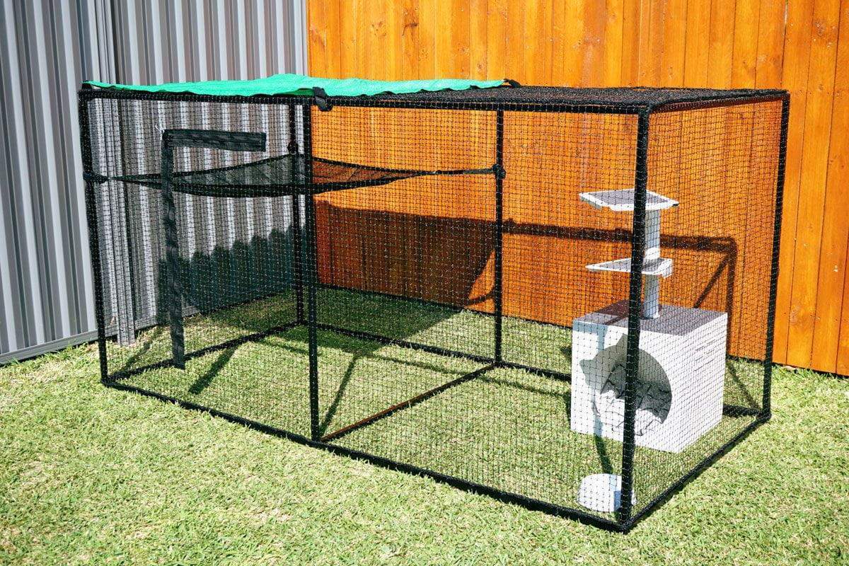 Portable outdoor cat store enclosures